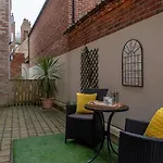 Bootham Row Courtyard Daire